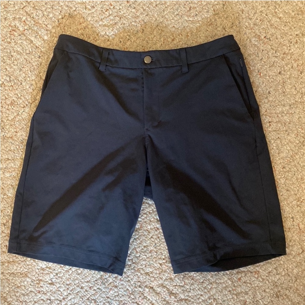 Lululemon Commission Shorts (sz 32)